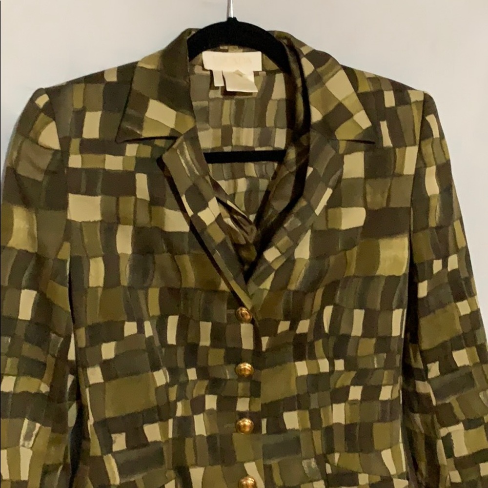 ESCADE 2pc Silk Blouse and Wool Blazer,Size 36&38, MAKE AN OFFER!!!